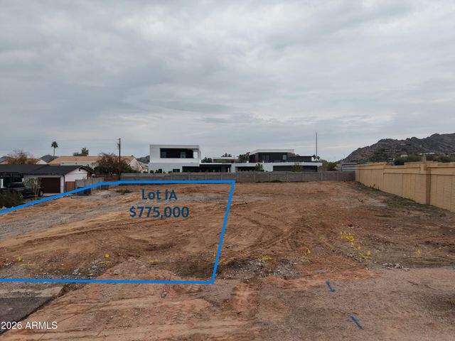 1824 E Aurelius Avenue -, Phoenix, AZ 85020