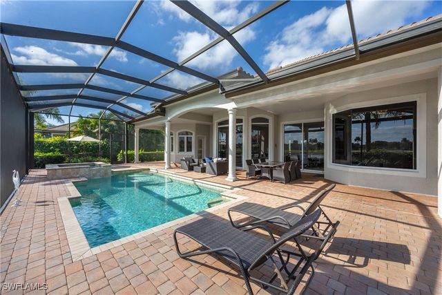 8950 Shenendoah CIR, Naples, FL 34113