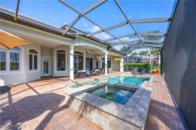 8950 Shenendoah CIR, Naples, FL 34113