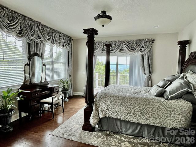 114 Nesting Ridge, Waynesville, NC 28785