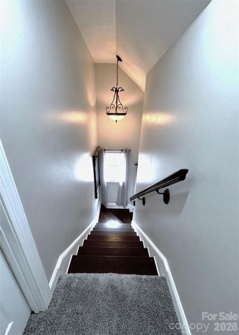 114 Nesting Ridge, Waynesville, NC 28785