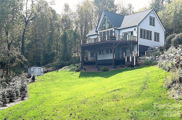 114 Nesting Ridge, Waynesville, NC 28785