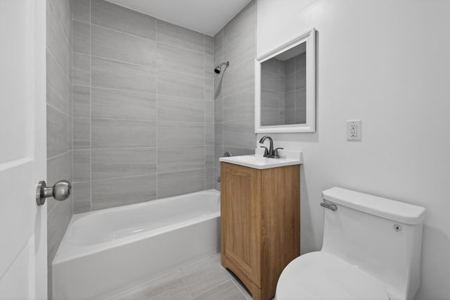 2026 Ames Avenue E, Saint Paul, MN 55119