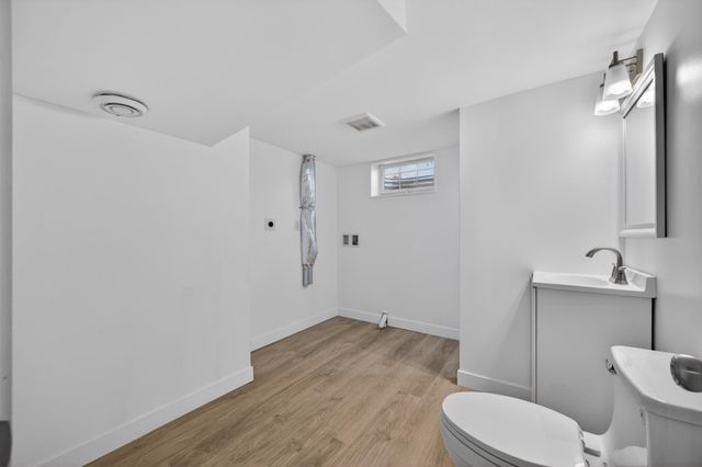 2026 Ames Avenue E, Saint Paul, MN 55119