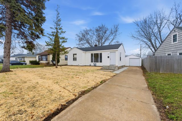 2026 Ames Avenue E, Saint Paul, MN 55119