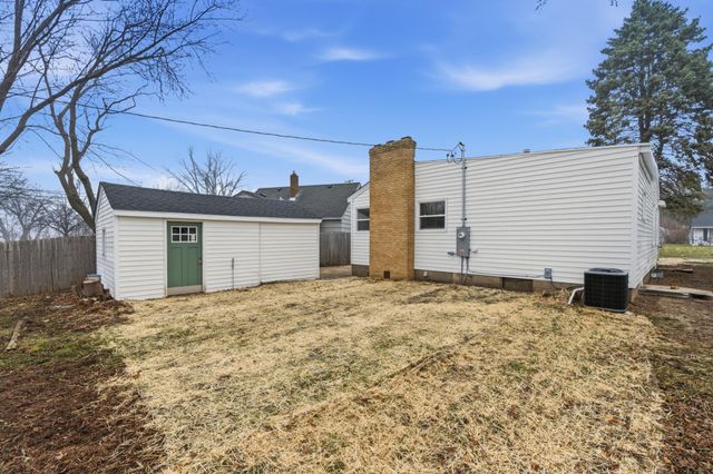 2026 Ames Avenue E, Saint Paul, MN 55119