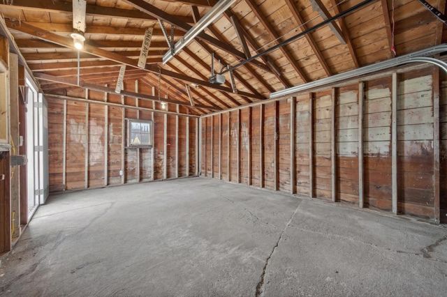 2026 Ames Avenue E, Saint Paul, MN 55119