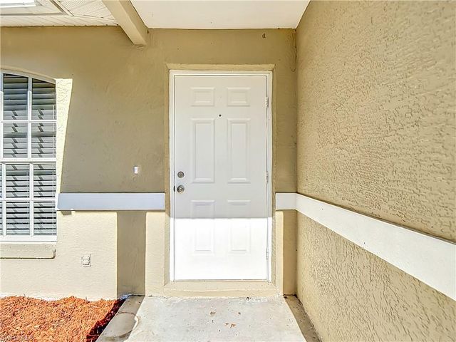 6117 Kramer AVE, Fort Myers, FL 33905