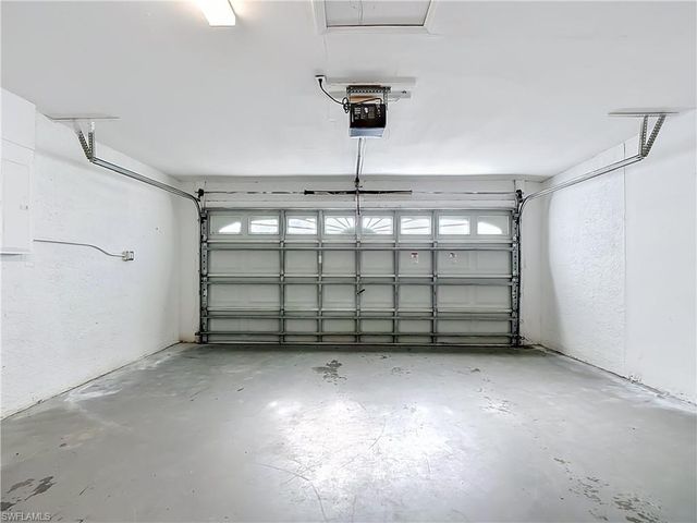 6117 Kramer AVE, Fort Myers, FL 33905