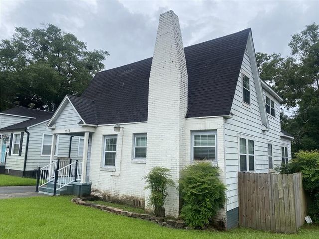 2555 Dauphin Street, Mobile, AL 36606