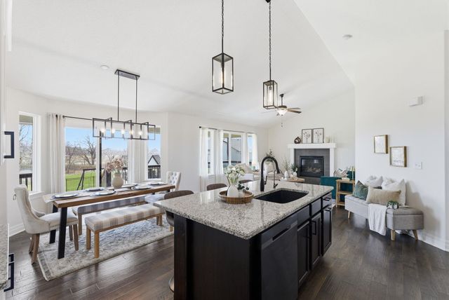 3432 S Lori Ct, Wichita, KS 67210