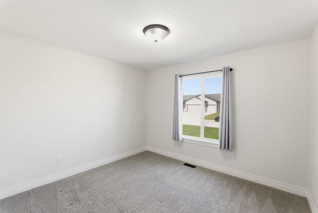 3432 S Lori Ct, Wichita, KS 67210