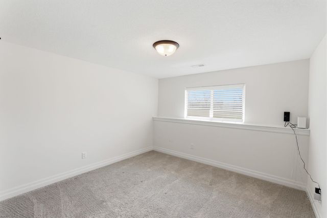 3432 S Lori Ct, Wichita, KS 67210