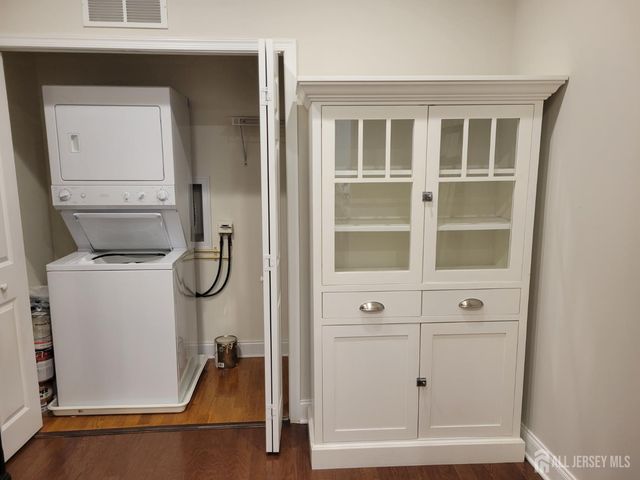 100 Middlesex Boulevard 341, Plainsboro, NJ 08536