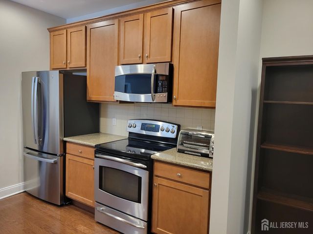 100 Middlesex Boulevard 341, Plainsboro, NJ 08536