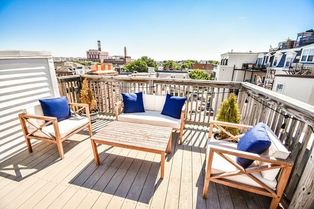 62 H St 3, Boston, MA 02127