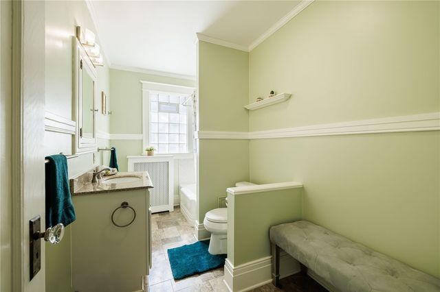 35 Hoyt Place, Rochester, NY 14610