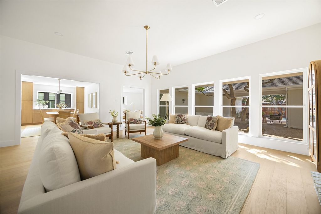 9210 Windy Crest Drive, Dallas, TX 75243