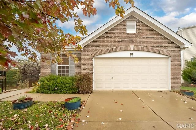 40 Chesterfield Court, Wentzville, MO 63385