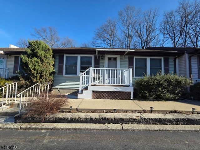 60 Stoll St 9, Netcong Boro, NJ 07857