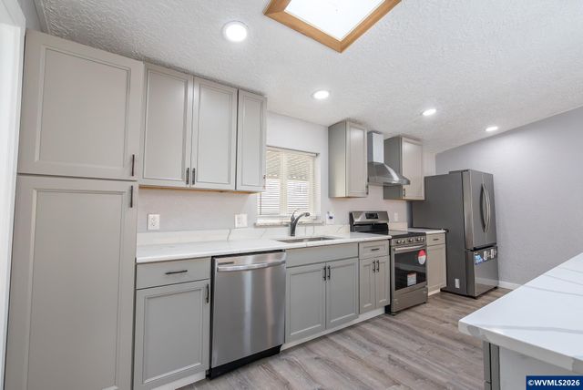 3554 Turner Rd SE 3554, Salem, OR 97302