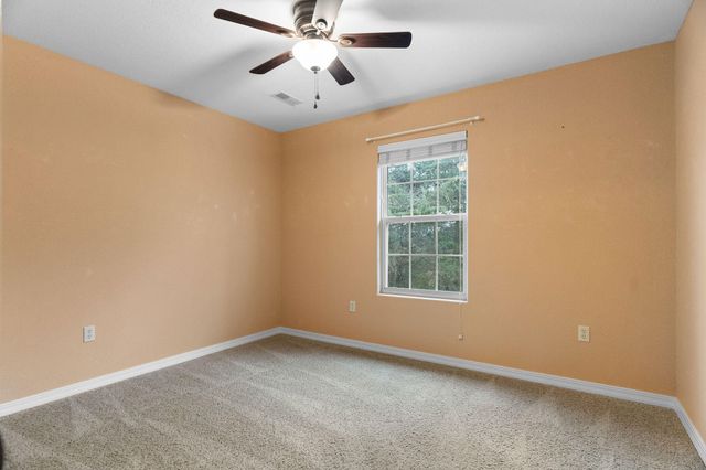 440 Hillbilly Lane, Hollister, MO 65672