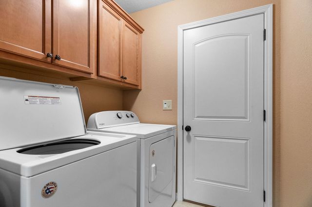 440 Hillbilly Lane, Hollister, MO 65672