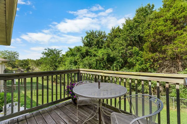 440 Hillbilly Lane, Hollister, MO 65672