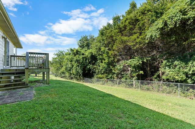 440 Hillbilly Lane, Hollister, MO 65672