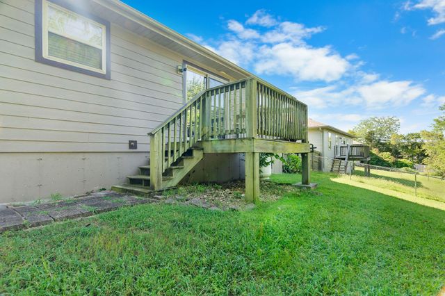 440 Hillbilly Lane, Hollister, MO 65672