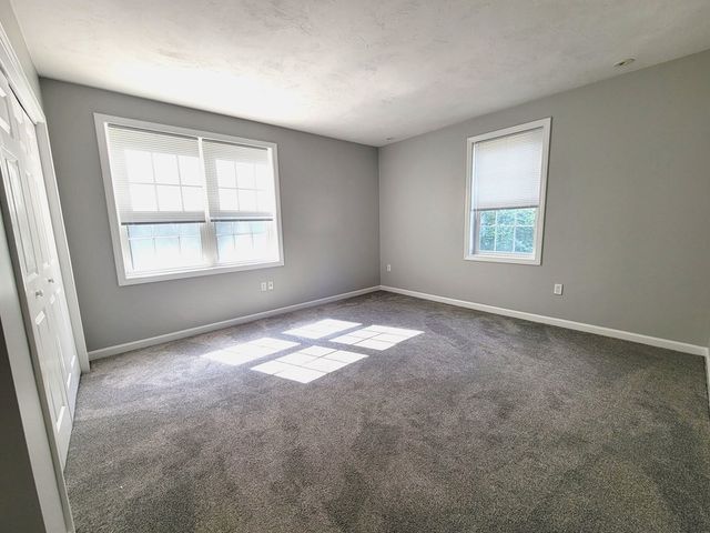 70 Oak Street Extension 3E, Brockton, MA 02301