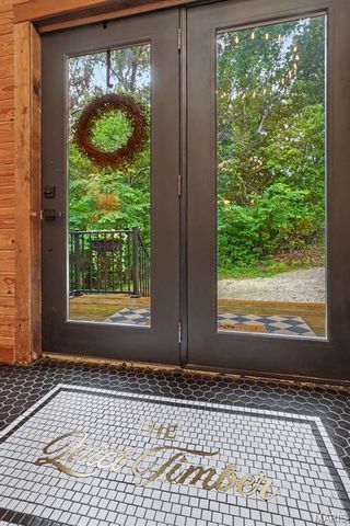 23 Lakeview Drive, St Charles, MO 63303