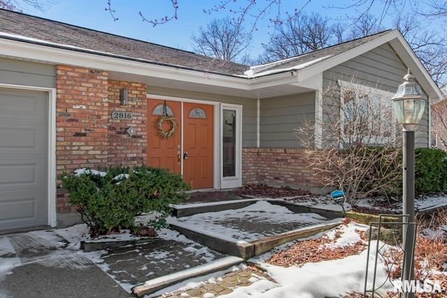 2816 W RICHWOODS Boulevard, Peoria, IL 61604