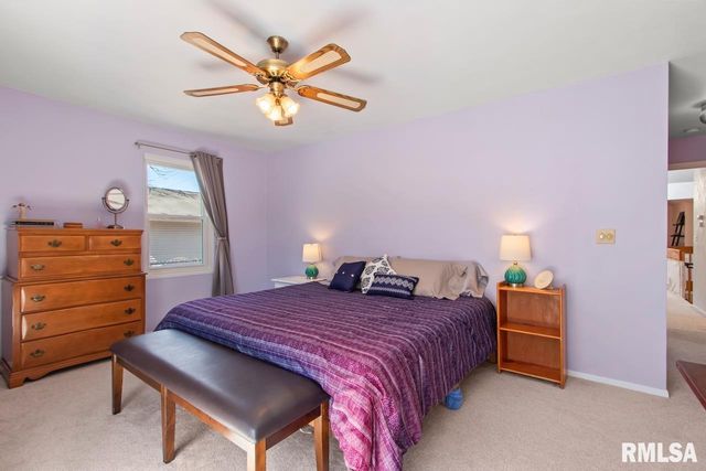 2816 W RICHWOODS Boulevard, Peoria, IL 61604