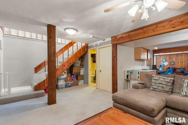 2816 W RICHWOODS Boulevard, Peoria, IL 61604