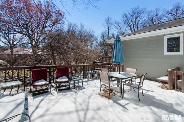 2816 W RICHWOODS Boulevard, Peoria, IL 61604