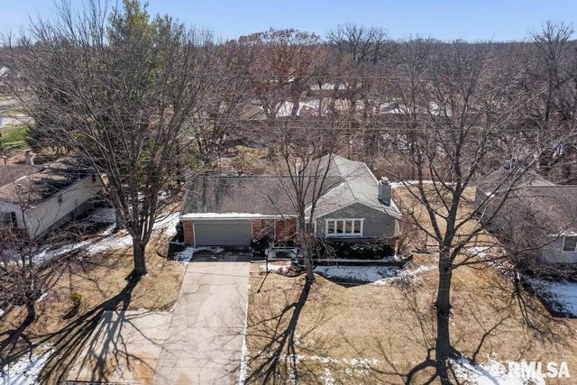 2816 W RICHWOODS Boulevard, Peoria, IL 61604