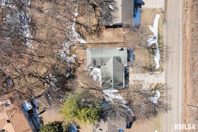 2816 W RICHWOODS Boulevard, Peoria, IL 61604