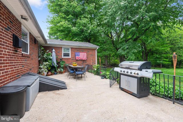 578 KUTCHER RD, Southampton, PA 18966