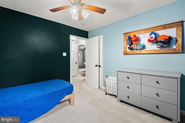 578 KUTCHER RD, Southampton, PA 18966