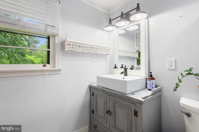 578 KUTCHER RD, Southampton, PA 18966