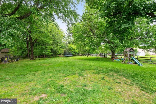 578 KUTCHER RD, Southampton, PA 18966