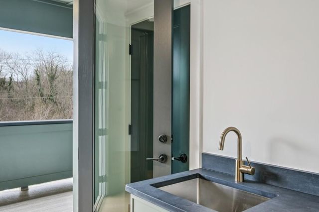 1160 Boulevard SE 6, Atlanta, GA 30312