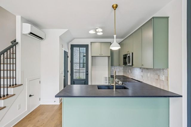 1160 Boulevard SE 6, Atlanta, GA 30312