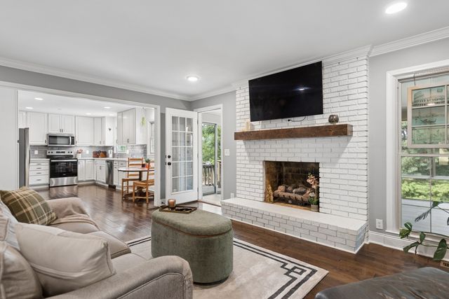 2221 Castlewood Dr, Franklin, TN 37064