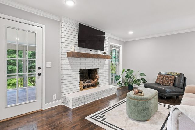 2221 Castlewood Dr, Franklin, TN 37064