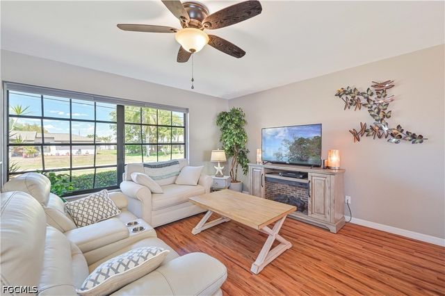 1434 SE 20th ST, Cape Coral, FL 33990