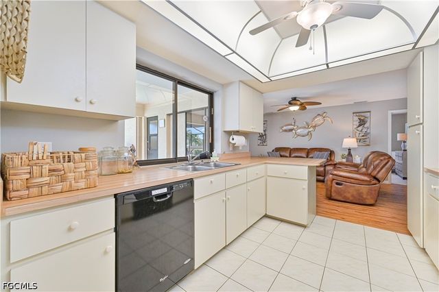 1434 SE 20th ST, Cape Coral, FL 33990