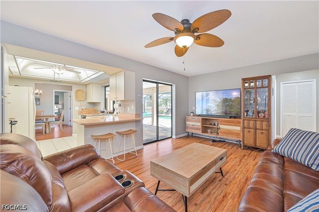 1434 SE 20th ST, Cape Coral, FL 33990