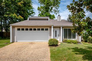 1614 Pickering Drive, Little Rock, AR 72211